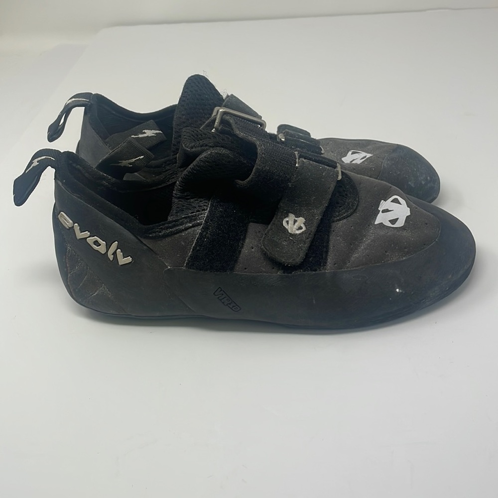 Women’s Rock Climbing Shoes Evolv Size 9.5